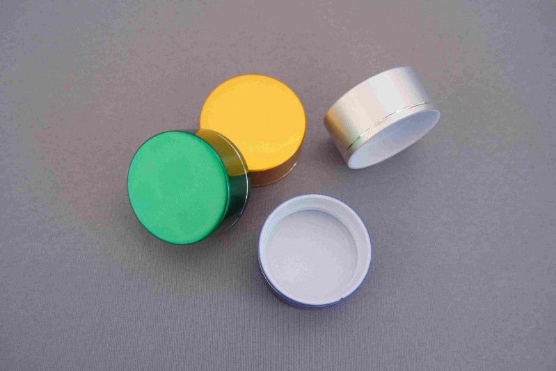 Hersteller von Kaltkanal-Spritzgussformen