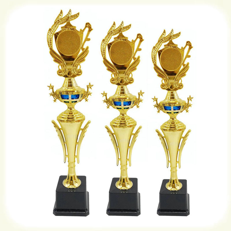 Formen von Trophäenteilen aus Kunststoff